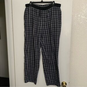 Majestic Black and White Plaid Casual Pants